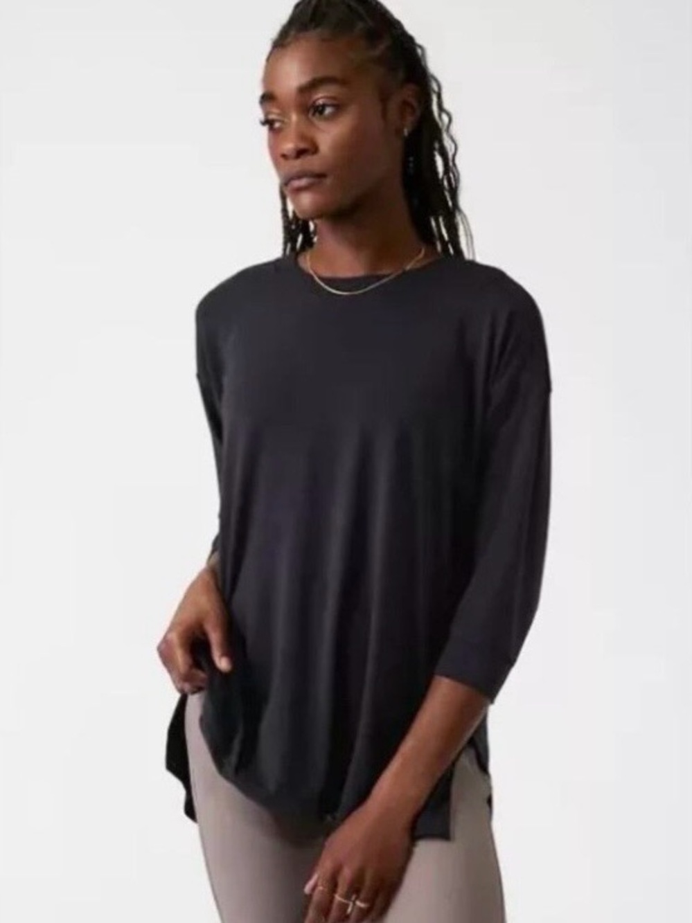 Athleta Black Tranquility 3/4 Sleeve Crew Top